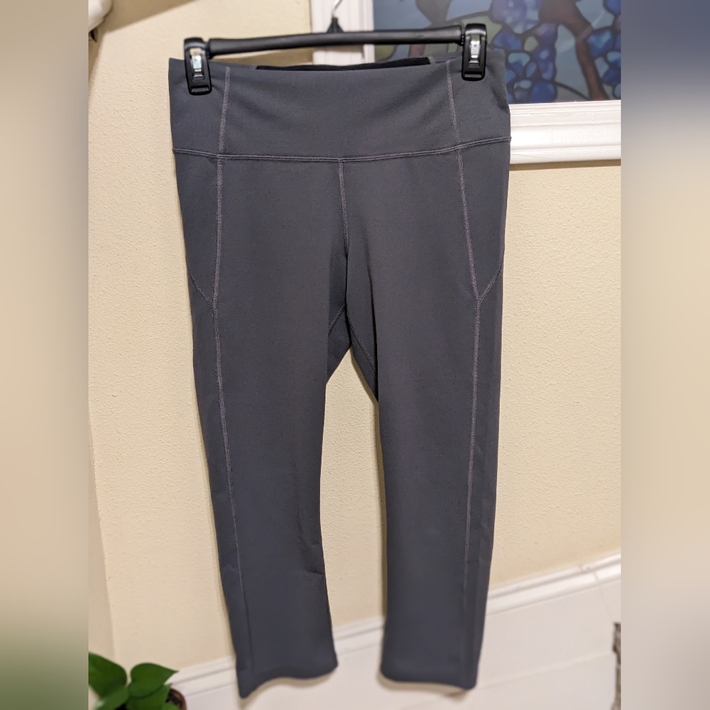 Under armour Women's Large leggings gray